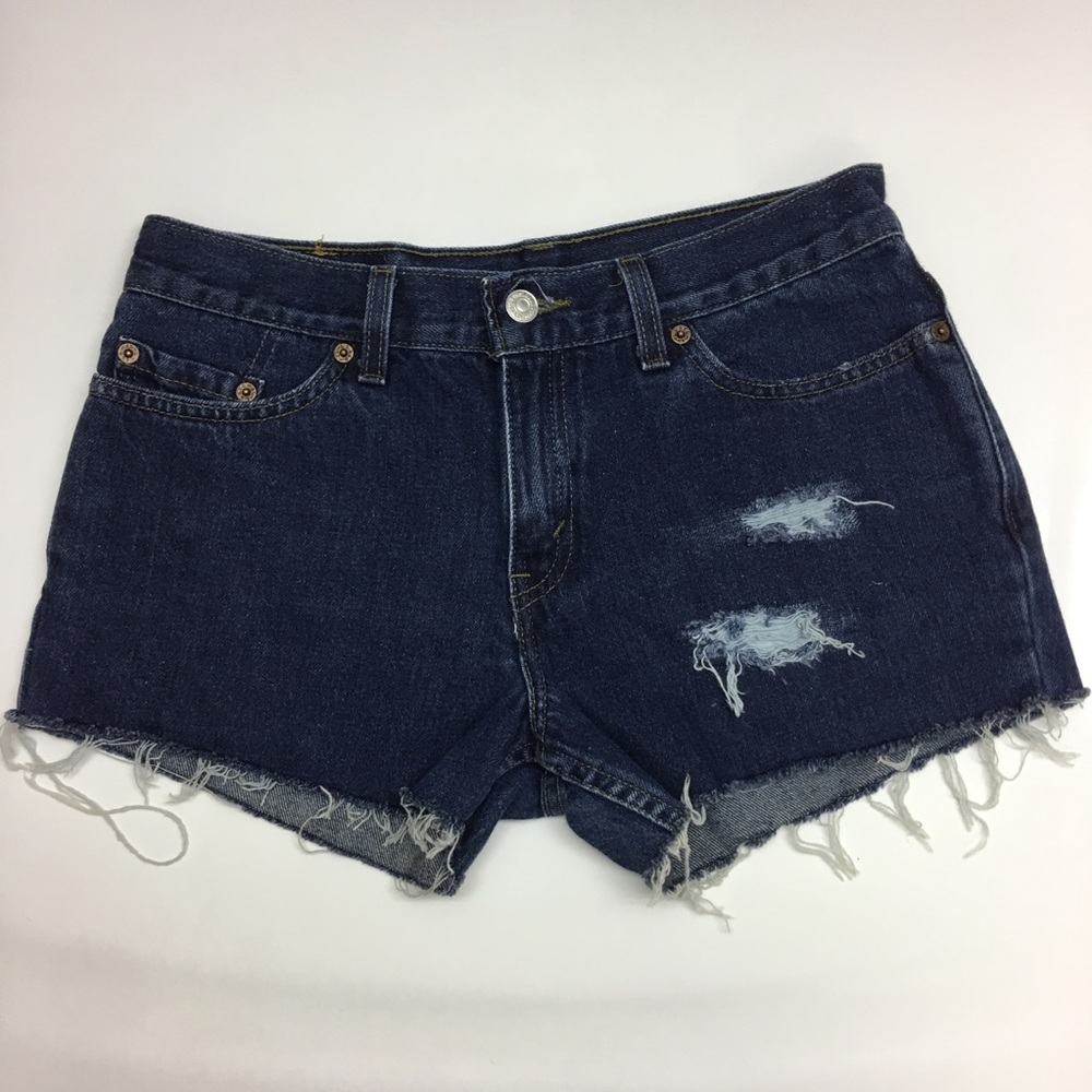 Levi’s 514 Cut Off Denim Shorts!